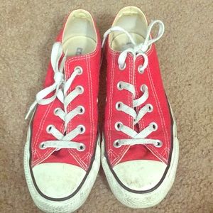 Red converse low tops